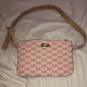 Micheal kors Fanny pack